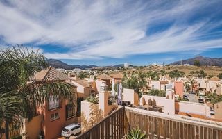 Piso en alquiler en Nueva Andalucía centro en Marbella