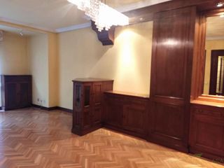 Piso en alquiler en Zona Teatro Campoamor en Oviedo