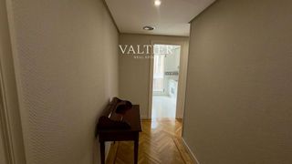 Piso en alquiler en Recoletos en Madrid