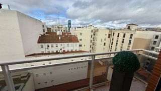 Piso en alquiler en Recoletos en Madrid