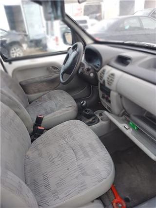 RETROVISOR IZDO. Renault Kangoo I (F/KC0)(2003->) 1.5 Authentique [1,5 Ltr. - 48 kW dCi Diesel]