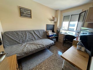 Piso en venta en Vistahermosa en Alicante