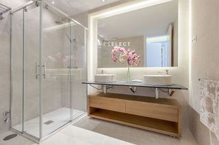 Piso en alquiler en Cuatro Caminos en Madrid