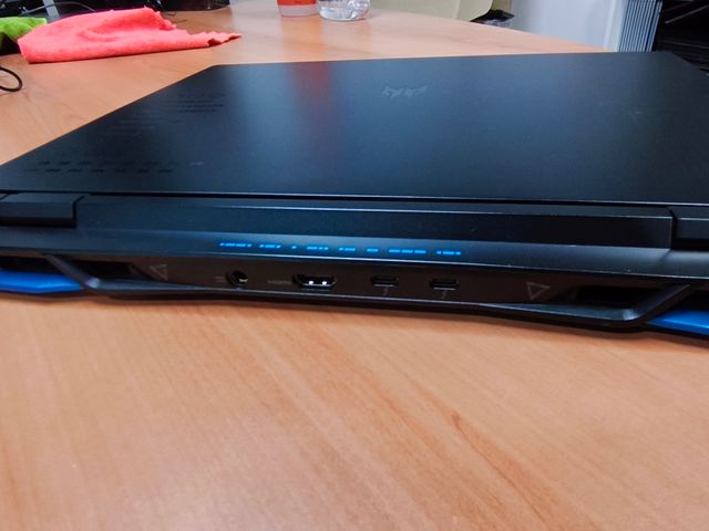 Acer Predator Helios Neo 16 PNH-16-71-76XV