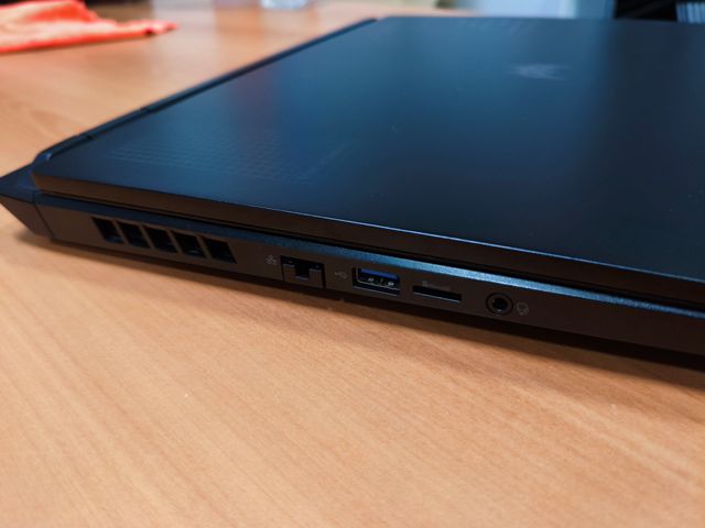 Acer Predator Helios Neo 16 PNH-16-71-76XV