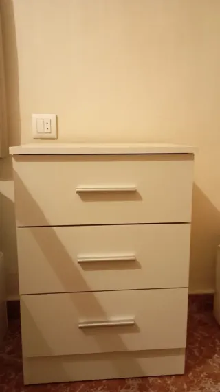 Conjunto dormitorio: Cabecero+2 Mesitas 3 cajones