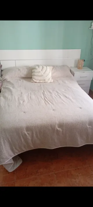 Conjunto dormitorio: Cabecero+2 Mesitas 3 cajones