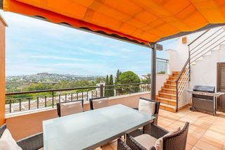 Dúplex en venta en Benahavís