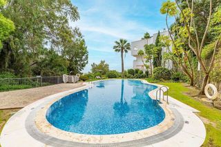 Dúplex en venta en Benahavís