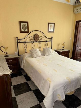 Chalet en venta en Núcleo Urbano en Chiclana de la Frontera