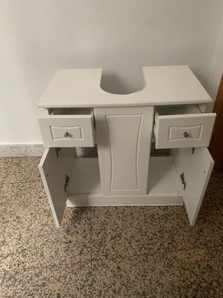 Mueble bajo lavabo blanco