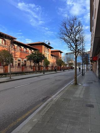 Garaje en alquiler en Natahoyo en Gijón