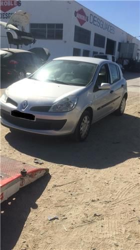 FARO DEL. IZDO. Renault Clio III (2005->) 1.5 dCi (BR17, CR17)
