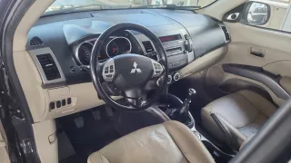 Mitsubishi Outlander 2008
