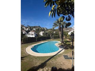 Piso en alquiler en Los Naranjos - Las Brisas en Marbella