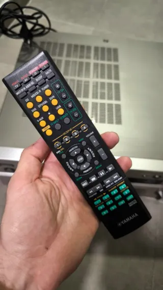 Amplificador Yamaha RX-V1200RDS