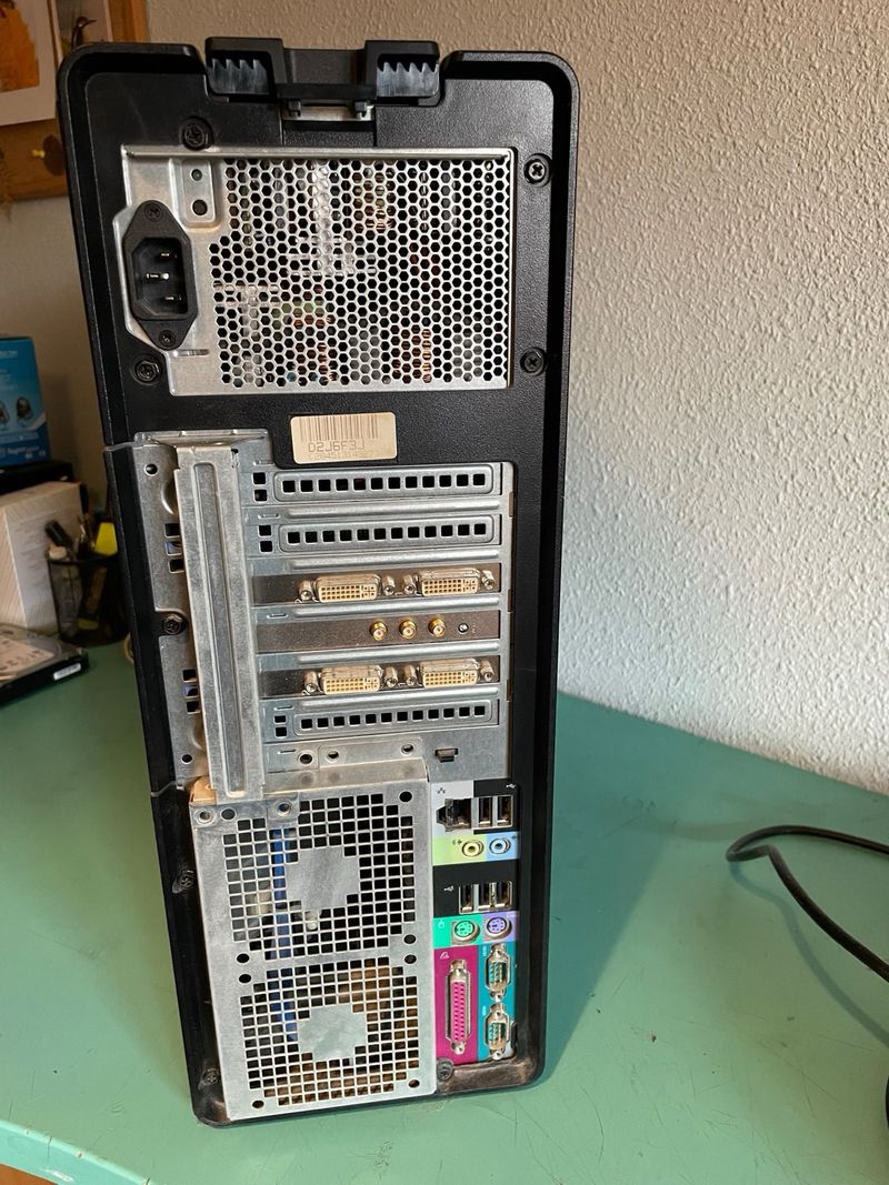 Ordenador Dell Precision T5400 afbeelding 3
