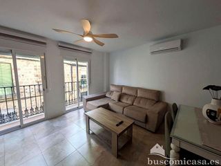 Piso en venta en Linares