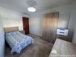 Piso en venta en Linares