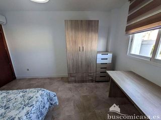 Piso en venta en Linares