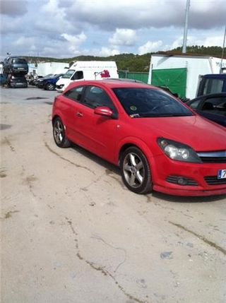 FARO DEL. IZDO. Opel Astra H GTC (2004->) 1.7 CDTi