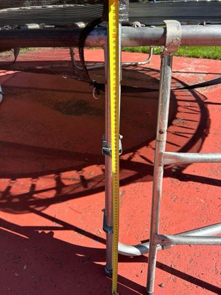 Cama elástica con red de seguridad