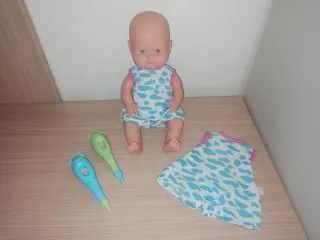 Muñeco bebé con accesorios