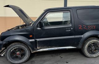 Puerta delantera derecha suzuki jimny 1127334