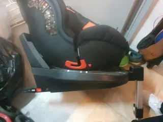 Silla coche giratoria Baby Monsters