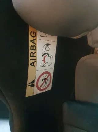 Silla coche giratoria Baby Monsters