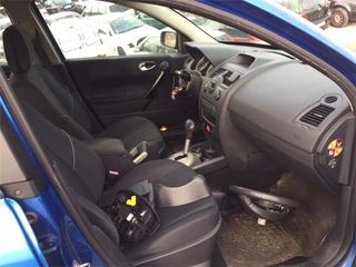 PILOTO TRA. DCHO. Renault Megane II Berlina 5P (10.2002->) 1.5 Confort Authentique [1,5 Ltr. - 74 kW dCi Diesel]