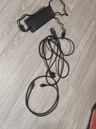 Xbox 360 Negra + Accesorios