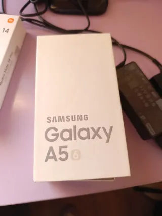 Teléfono Móvil Samsung Negro