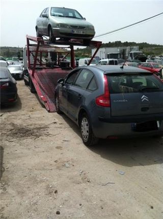 FARO DEL. IZDO. Citroen C4 Berlina (06.2004->) 1.4 16V