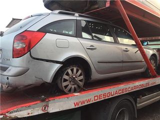 PILOTO TRA. DCHO. Renault Laguna II Grandtour (KG0)(2001->) 1.9 dCi (KG0G)