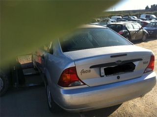 FARO DEL. DCHO Ford Focus Berlina (CAK)(1998->) 1.8 Ambiente [1,8 Ltr. - 66 kW TDDI Turbodiesel CAT]