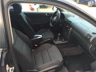 FARO DEL. DCHO Audi A3 (8L)(09.1996->) 1.9 TDI Ambiente [1,9 Ltr. - 96 kW TDI]