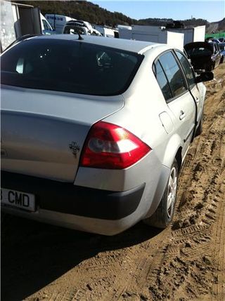 PILOTO TRA. DCHO. Renault Megane II Classic Berlina (2003->) 1.5 Confort Dynamique [1,5 Ltr. - 60 kW dCi Diesel]