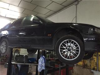 FARO DEL. IZDO. BMW Serie 3 Berlina (E36)(1990->) 1.7 318tds [1,7 Ltr. - 66 kW Turbodiesel CAT]