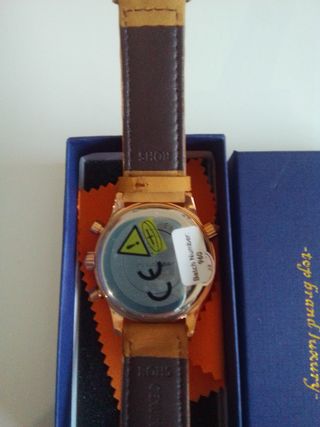 Reloj de Pulsera Nuevo para Hombre o Mujer