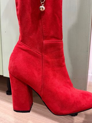 Botas Moros Elda Rojas