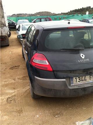 FARO DEL. DCHO Renault Megane II Berlina 5P (10.2002->) 1.5 Authentique [1,5 Ltr. - 78 kW dCi Diesel]