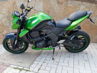 Kawasaki Z750