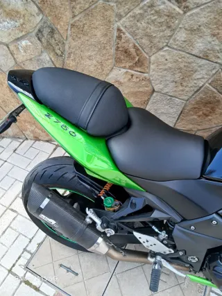 Kawasaki Z750