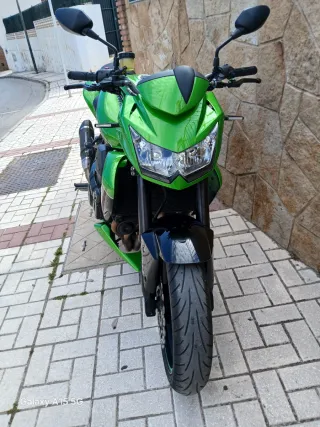 Kawasaki Z750