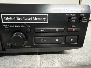 Minidisc Sony MDS-JE520 (sin mando)