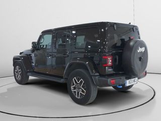 Jeep Wrangler Sahara