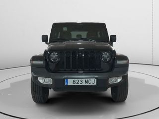 Jeep Wrangler Sahara