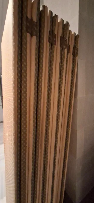 4 Biombos de tela verde y beige