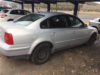 MOTOR ARRANQUE Volkswagen Passat Berlina (3B2)(1996->) 1.9 TDI